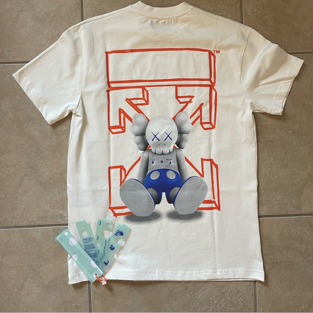 Off-White T-Shirt